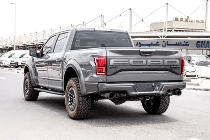 صورة 8 لـ 2020 FORD F-150