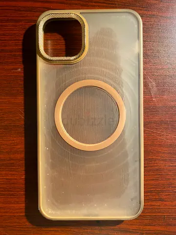 iPhone 11 Pro MAX Clear MagSafe-compatible iPhone Case with Gold Ring and Camera Protection