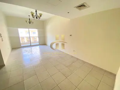 Ready to Move | Unfurnished | | 1 BR | Close to Circle Mall