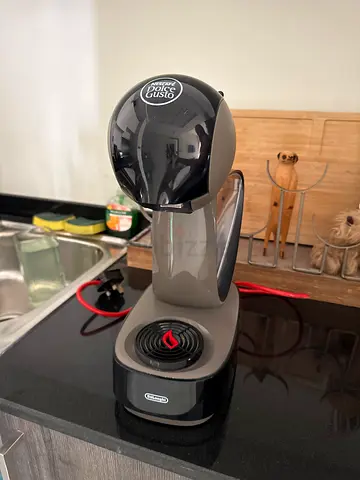 Nescafé Dolce Gusto Coffee Machine