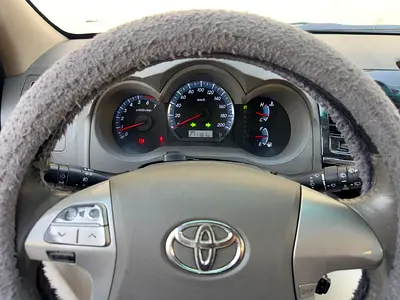 2013 Toyota FORTUNER — фото 7
