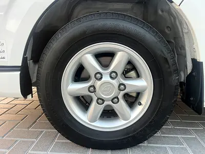 صورة 12 لـ 2022 Toyota HIACE