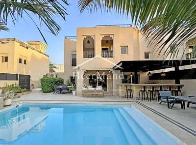 PRIME LOCATION - LUXURIOUS UPGRADES- LAGOON VIEW