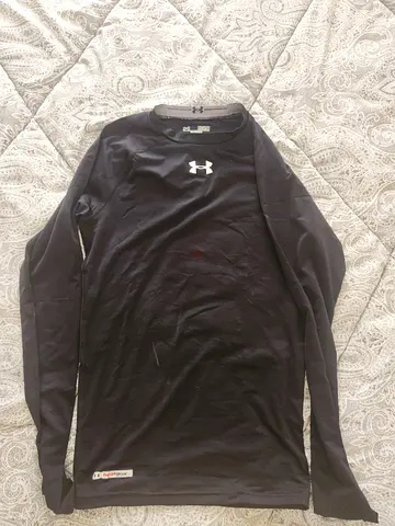 Original Under Armour HeatGear Compression Long-Sleeve Shirt – Black (Size M)