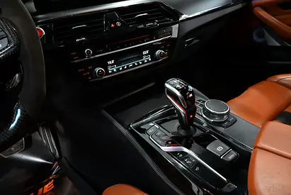صورة مصغرة 10 لـ 2019 BMW M5