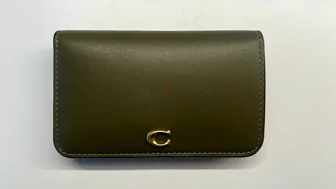Olive green Coach leather card holder/wallet - compact, gently used