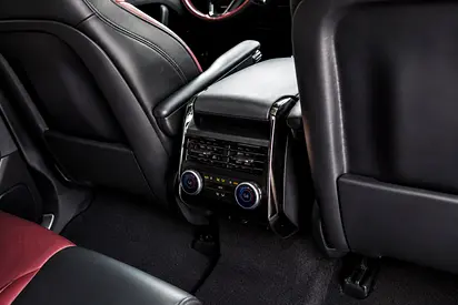 2024 LAND Rover RANGE ROVER SPORT — миниатюра 16