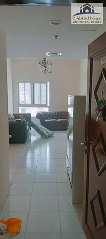 🏡 للإيجار – شقة غرفتين وصالة  📍 الموقع: المجاز 2  ✨ غرفتان وصالة 💰 الإيجار السنوي: 40,000 درهم 🔐 التأمين: 2,000 درهم (كاش) 📄 الرسوم الإدارية: 5%