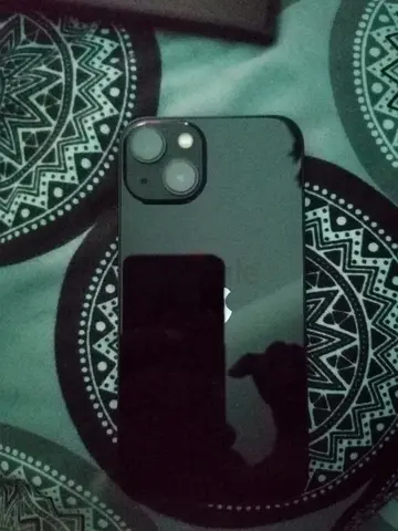 iPhone 13 Midnight (128GB) - Mint Condition! 📱