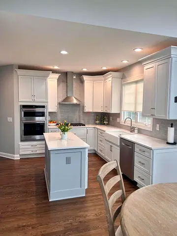 Modern White Kitchen Cabinets with Island — Fully Assembled
