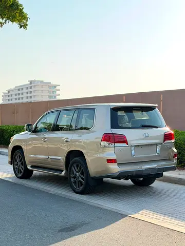 2014 Lexus LX-SERIES 照片 9