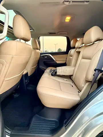 Mitsubishi Montero Sport GLS Premium, миниатюра 11