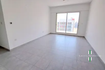 POOL VIEW | SPACIOUS | PRIME LOCATION