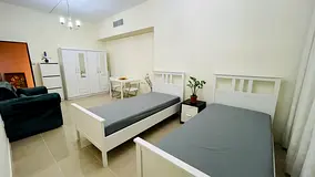 Executive bed space available for bachelor in al Khail gate 2