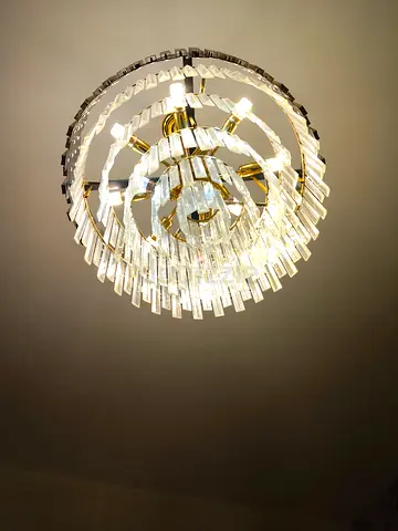 Beautiful chandelier with three shades of light ,6 months used