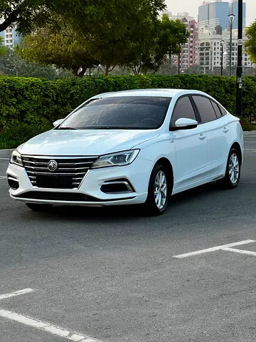 MG 5 Standard 2023 GCC Specs