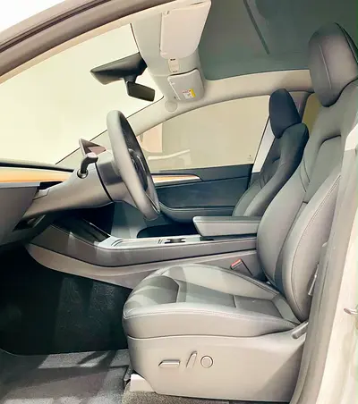 Tesla Model Y Long Range, миниатюра 11