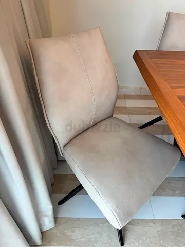 Pan home Dining table with 8 chairs For sale Brand New Condition