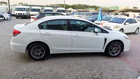 2015 Honda CIVIC — фото 6