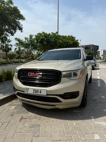 2017 GMC ACADIA — фото 9