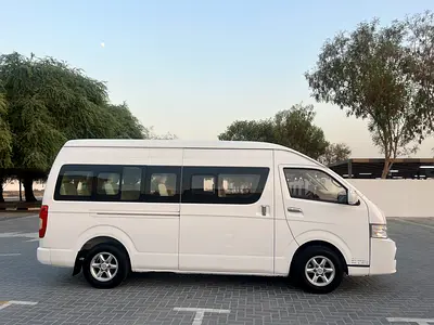 صورة 17 لـ 2022 Toyota HIACE