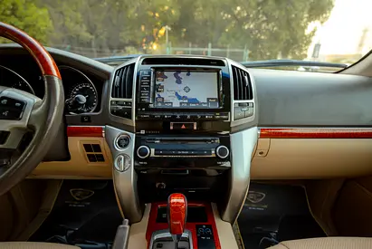 2014 Toyota LAND CRUISER — фото 17