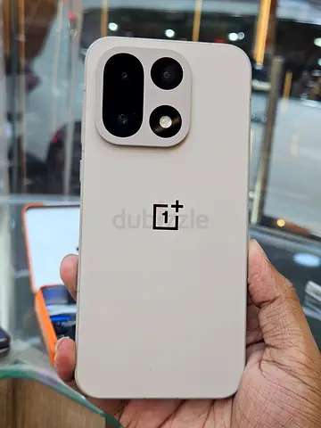OnePlus 15