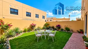 Spacious 4 Bed Villa || Private Garden || For Familu