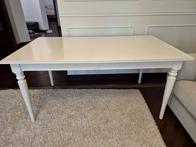kitchen table for 4-6 people