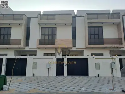 Townhouse for sale at ajman|al Yasmeen area|5 master rooms, majlis, hall, roof|freehold|the price i