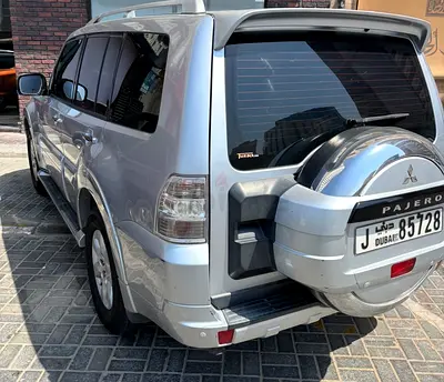 Mitsubishi Pajero 2011 GLS Top Line - GCC Specs - Full Service History