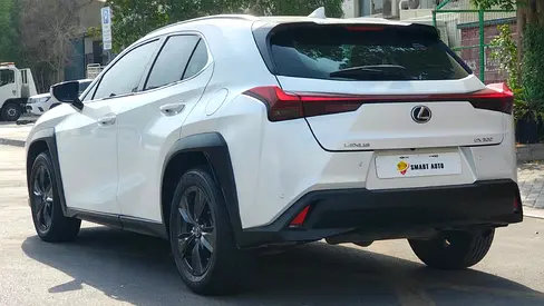 صورة 6 لـ 2023 Lexus UX-SERIES