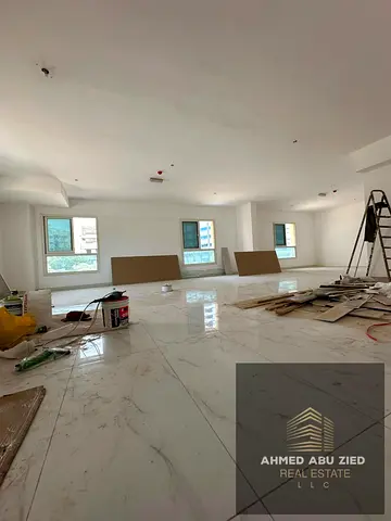 Spacious Commercial Office for Rent in Al Rashidiya 2, Ajman, Suitable for All Activities, 2 Divide