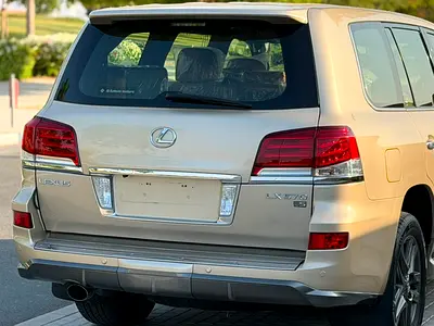 2014 Lexus LX-SERIES 照片 8