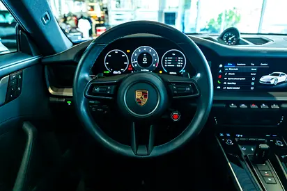 صورة مصغرة 9 لـ 2025 Porsche 911
