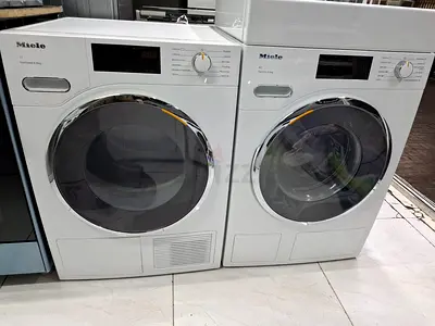 Miele  latest model 9kg washer and 8kg dryer separate set same like new condition perfect working