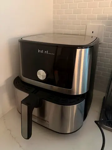 Instant Vortex Plus Air Fryer – Black & Stainless Steel