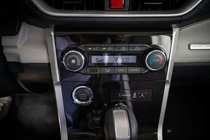 Toyota Veloz GX, миниатюра 13