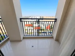 WELL MAINTAINED | READY TO MOVE IN | NEAT & CLEAN