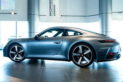 2025 Porsche 911 — миниатюра 6