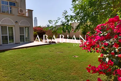 Huge Plot | End Unit | 3 Bedroom | Close To Lake