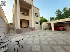 Stunning villa for rent in a prime location on the main street, just two minutes from the hospital, 