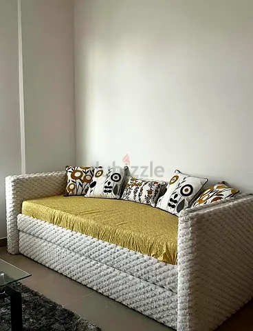 Daybed + 2 medicated mattresses (price can be discussed) (serious buyers only)
