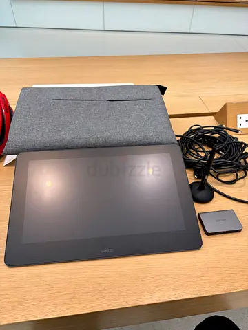 Wacom Cintiq Pro 24 - Creative Pen Display New Condition With Bag Completely
