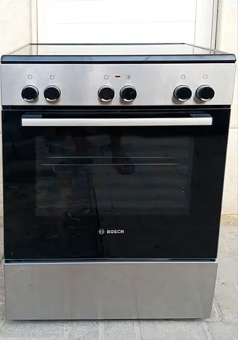 60x60cm BOSCH electric cooker with perfect working