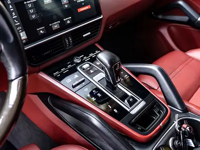 Porsche Cayenne Coupe, миниатюра 4