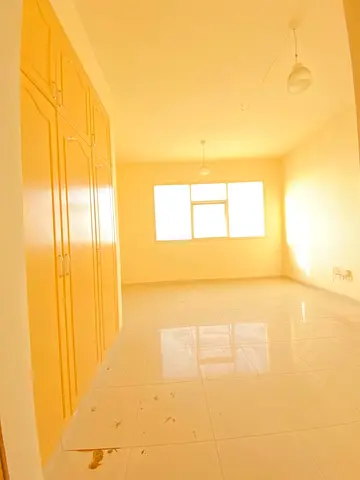 Best Deal Family Building Studio in 25K in 6 Payment with Wardrobes Full Open View near Al Nahda Park n Bus Stop Al Nahda Sharjah call Shahways