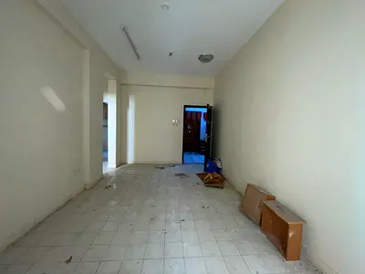 Spacious 1bhk in butina window ac central gas near to Lulu family building with land free parking