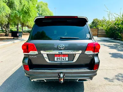 صورة 4 لـ 2015 Toyota LAND CRUISER
