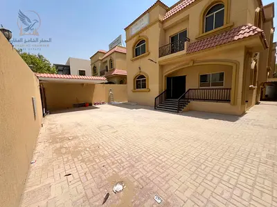 Spacious 5 Master BR Villa With Majlis Hall Maid Room Covered Parking Two Floors Near Dubai Exit Prime Family Location